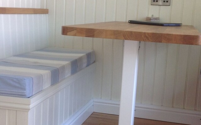 Little Trelawney Shepherd Hut