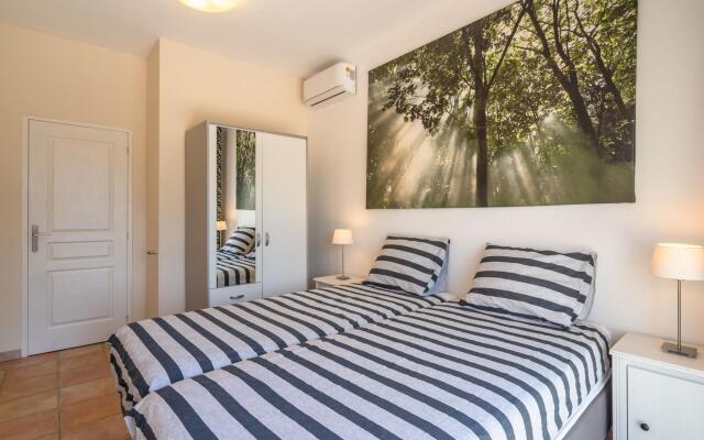 Luxury Villa with Private Swimming Pool in Escales