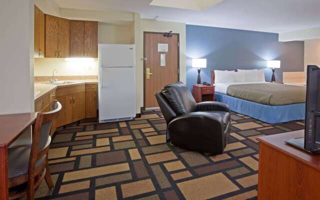 AmericInn by Wyndham Austin