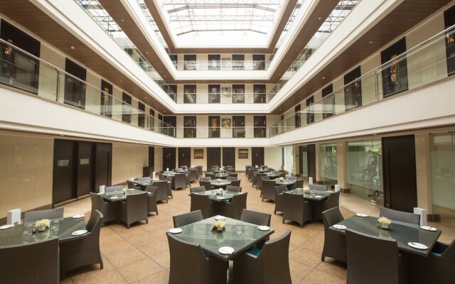 Hotel Grand Visava