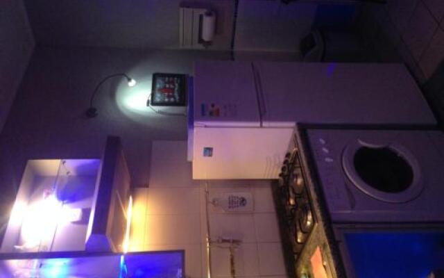 Keyless Apartment