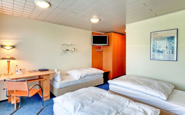 EMBL - Hotel ISG