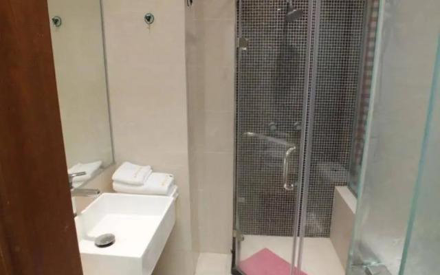 Candy Hotel Apartment