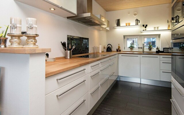 Cozy Holiday Home in Jutland With Jacuzzi