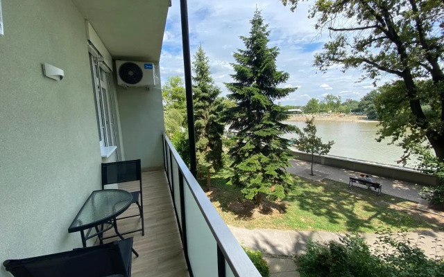 Hip riverview bestern
