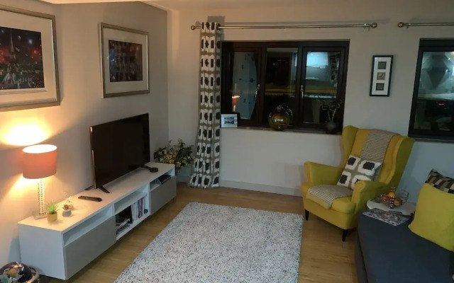 King Canute Apartment - Crown Lettings