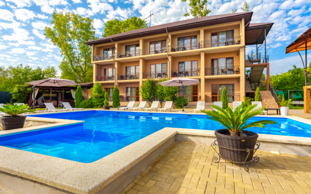 Hometel ALTAN