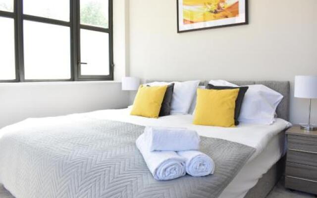 Watford Apartments Century House Self Contained Units