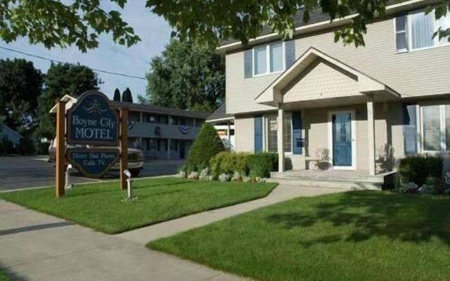 Boyne City Motel