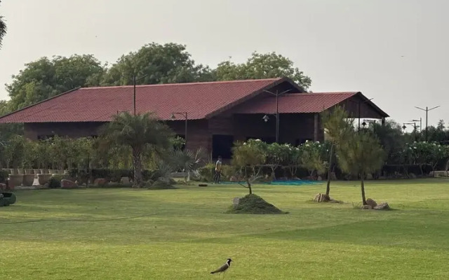 The Greenwood Farm And Lawn -Bijwasan