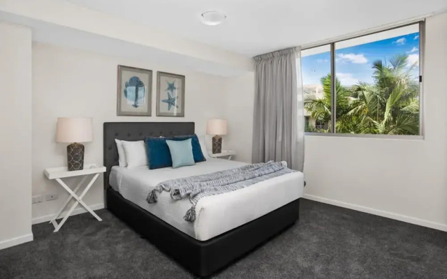 2-bed Near Brisbane CBD With Pool, Sauna & BBQ