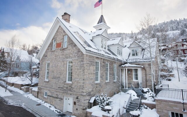 Washington School House