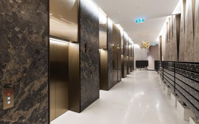 Skytower Apartment