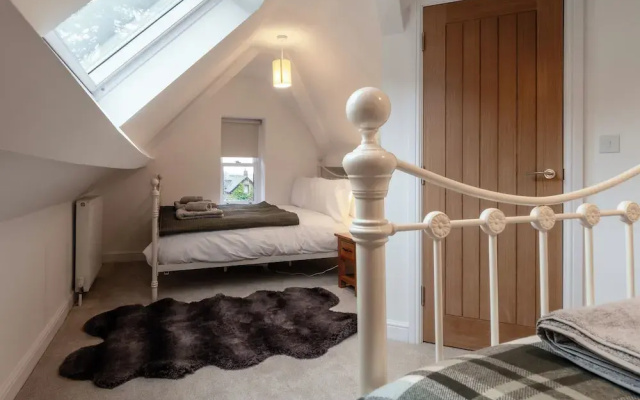 Beautiful 2 Bedroom Apartment in Malvern