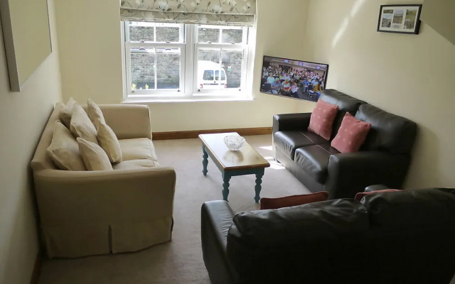 Howgills Guest House & Apartments