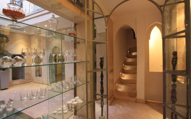 Riad Infinity Sea