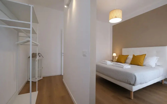 Wine Apartments Florence Cabernet