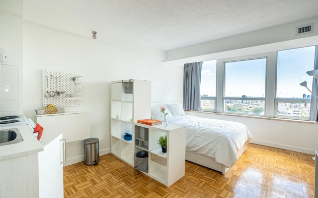 Elegant Studios and Apartments Montreal