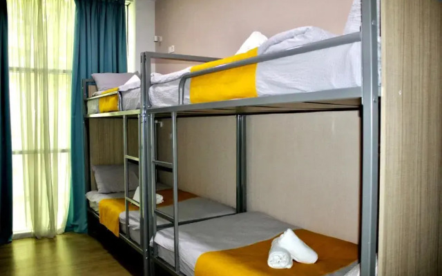 Queen Hostel