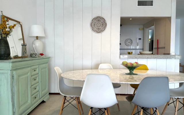 Lets Holidays Tropicana Sea Views 4