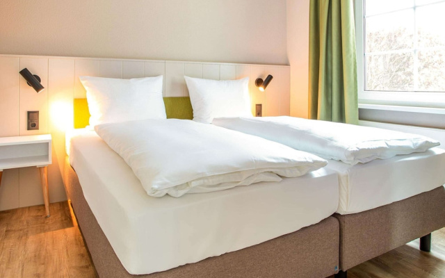 Wohnung in Gtshren Lebbin mit Garten