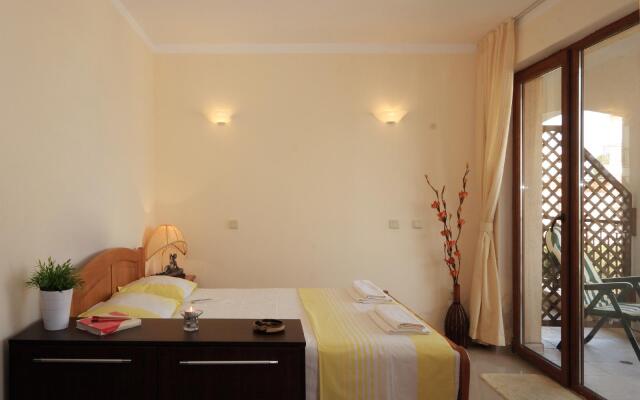 Bay Apartments Sozopol