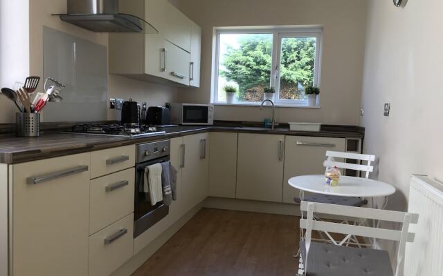 Harbour Lets - New Road House - Porthcawl