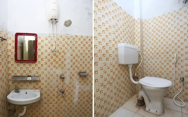 Hotel Bhaba Lakshmi By OYO Rooms