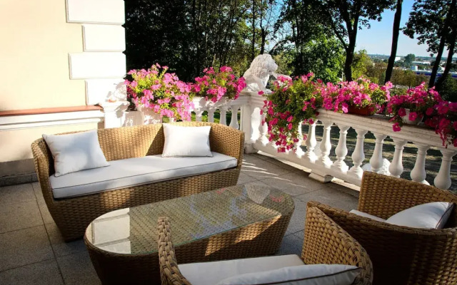 Tarnovsky Hotel, Resort & SPA