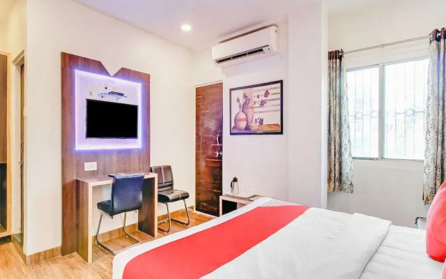 OYO 30764 Hotel Jj International