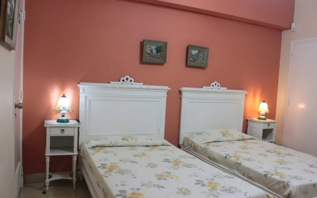 Hostal Mercybedbreakfast