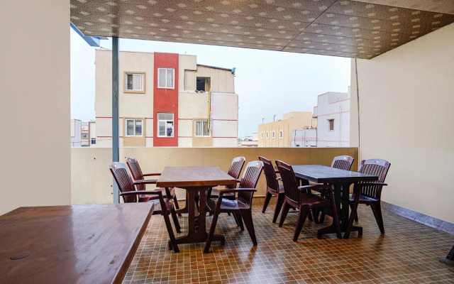 Collection O 92493 D Grand Residency