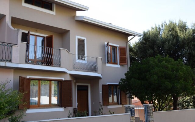 Apartment With 2 Bedrooms in Cuglieri, With Furnished Terrace - 13 km