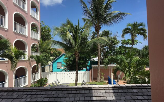 Butterfly Beach Hotel