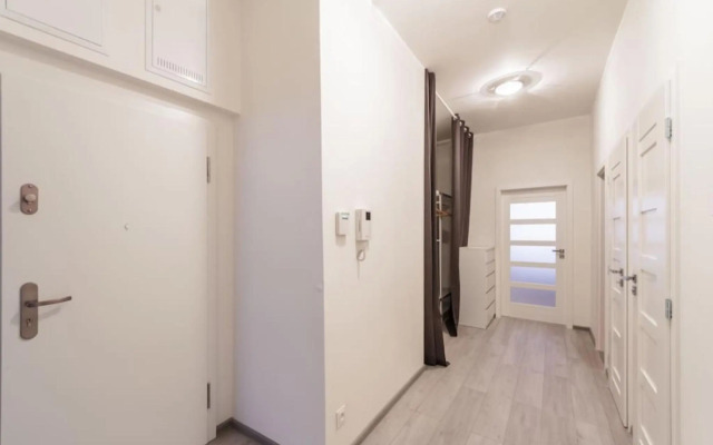 Central Prague Crown Apartments