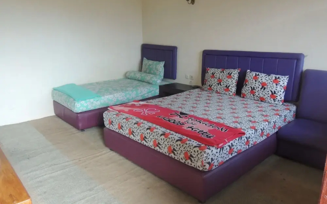 Yonanda Hotel