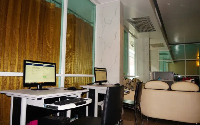 ZEN Rooms Pratunam 15