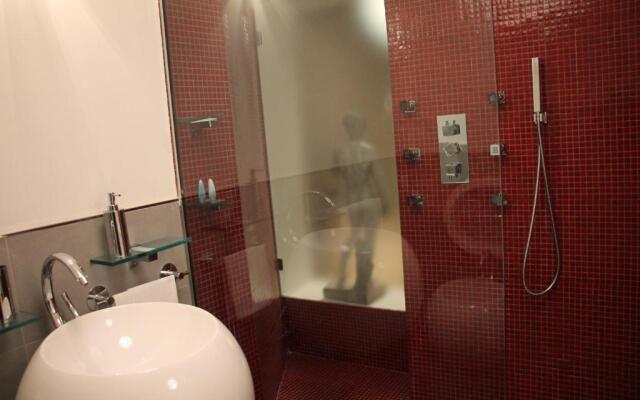 DRRome Spanish Luxury Suites