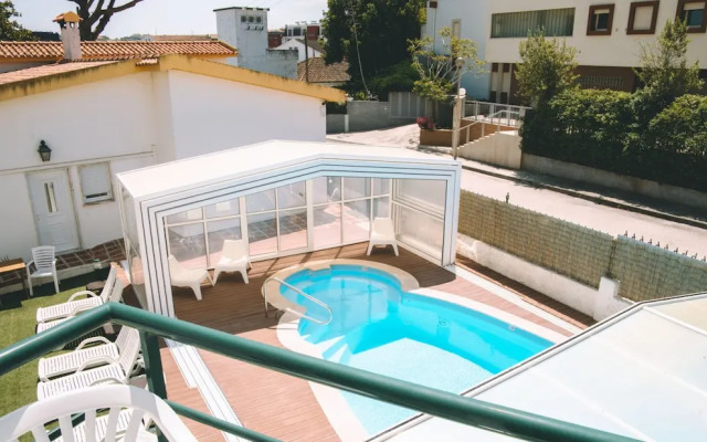 Laurus Hotel