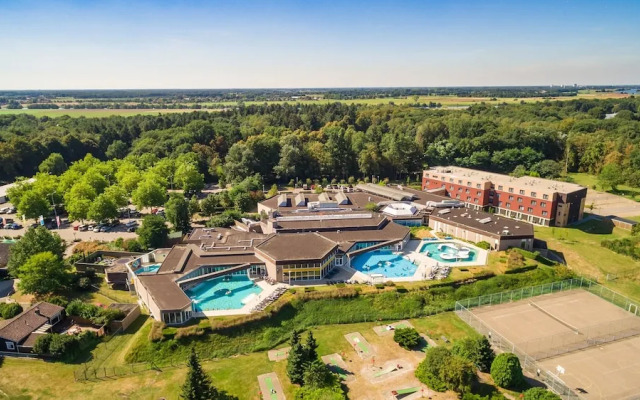 Restyled Wooden Lodge Near the Maasduinen