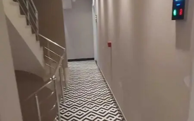 In Suit Luxury Hotel