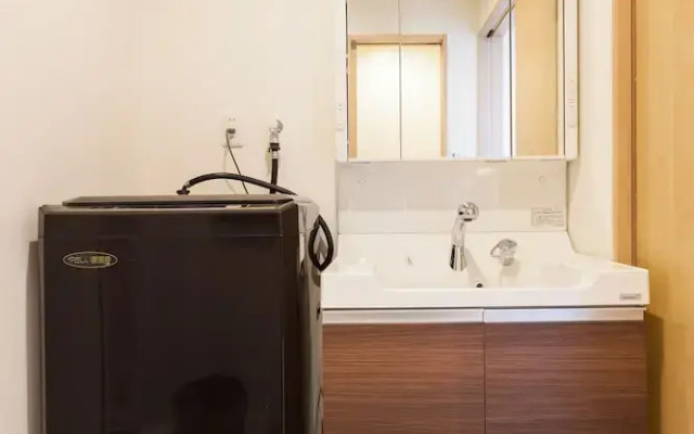 White House Tsuruhashi