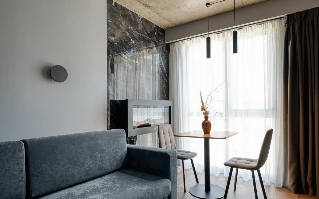 Apartment to Live in the Mountains on Garazhnaya street