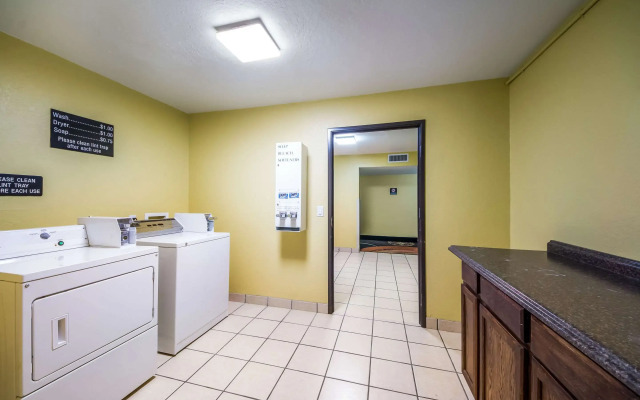 Quality Suites San Antonio