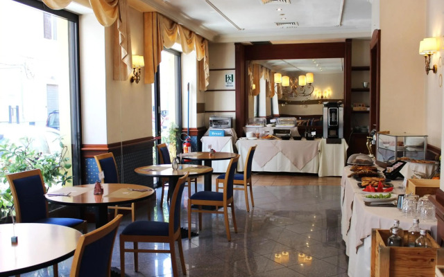 Phi Hotel Ambra