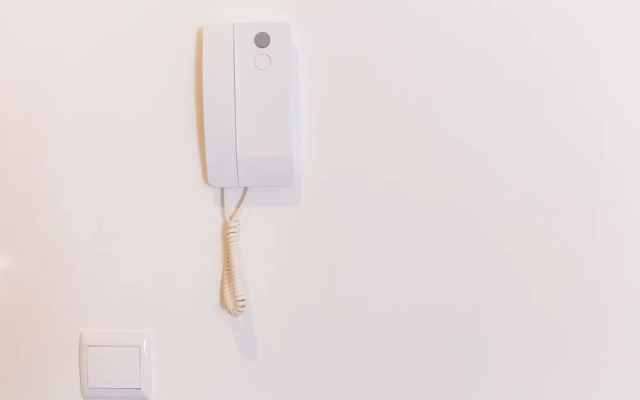 Trind2 · Samasal Trindade Apartments #2 Next to Aliados!