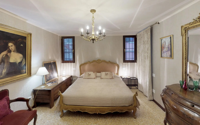 Ca' Garzoni Moro Murano