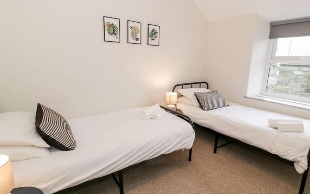 Rose Suite