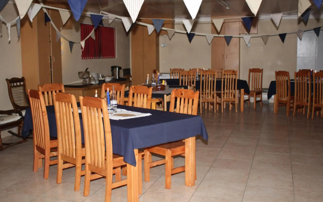 Cura Lodge