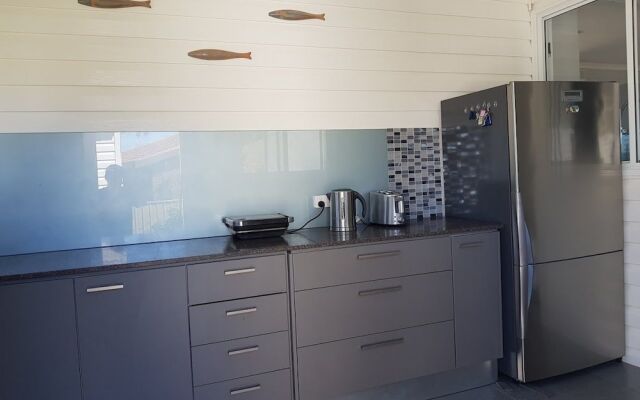 Lake Escape - Lake Macquarie